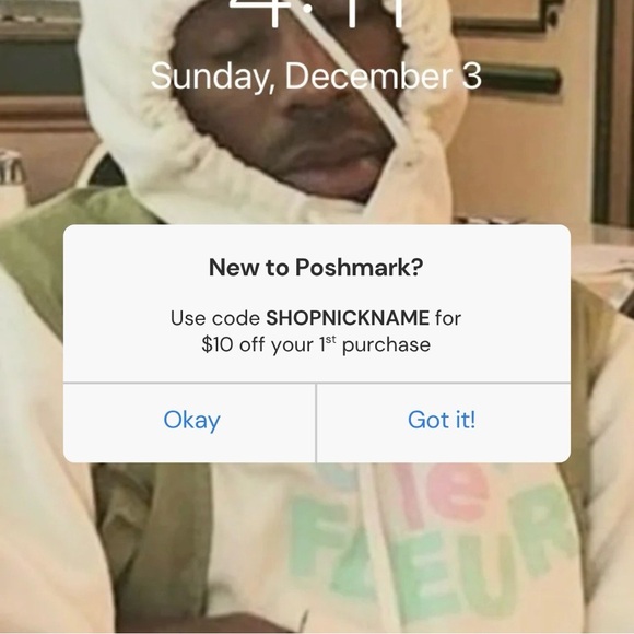 Veja White and Cream Women's Sneakers - Picture 11 of 11